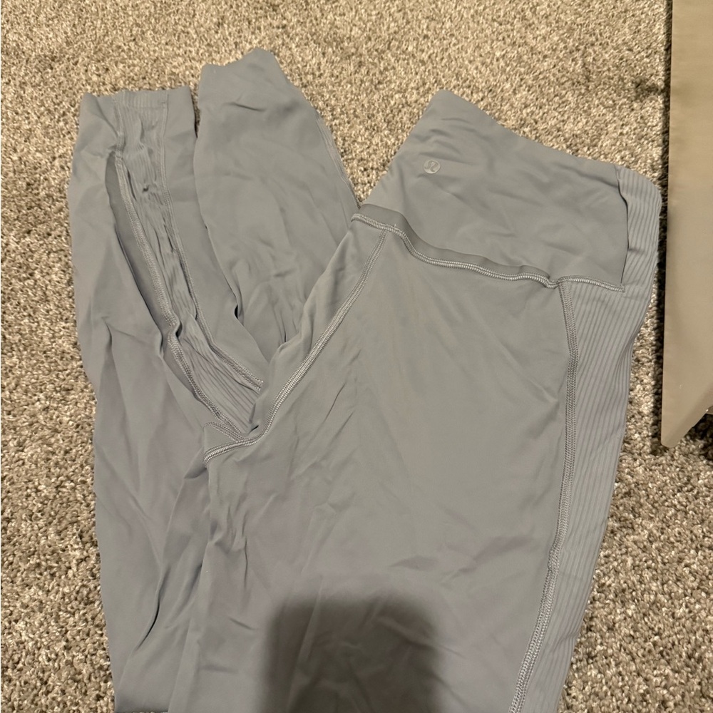 Lululemon rhino grey stripe leggings